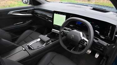 Интерьер Renault Austral